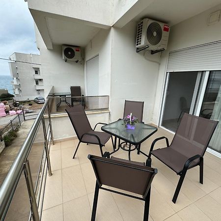 Ferienwohnung Harasta Lux Bar Exterior foto