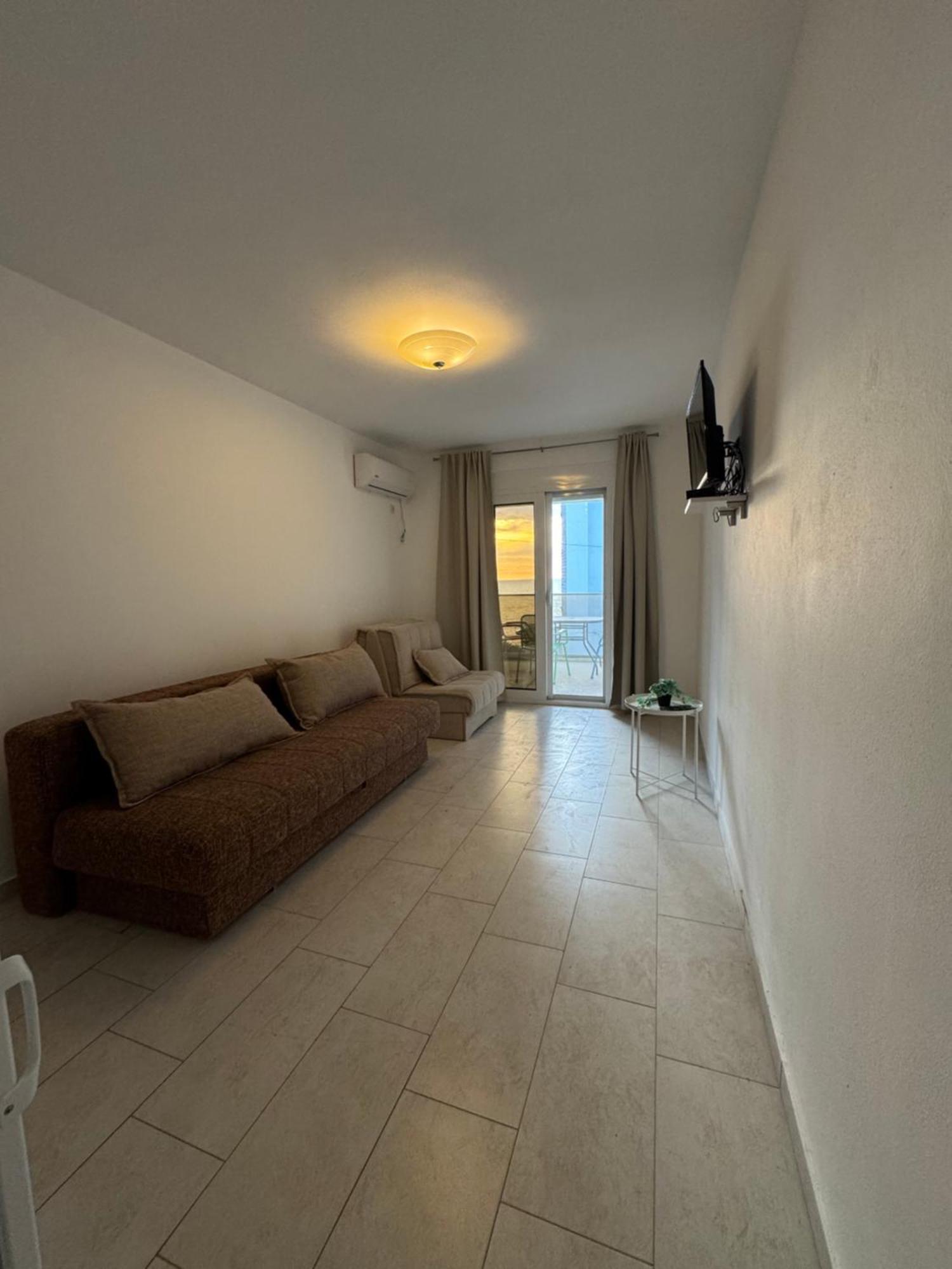 Ferienwohnung Harasta Lux Bar Exterior foto