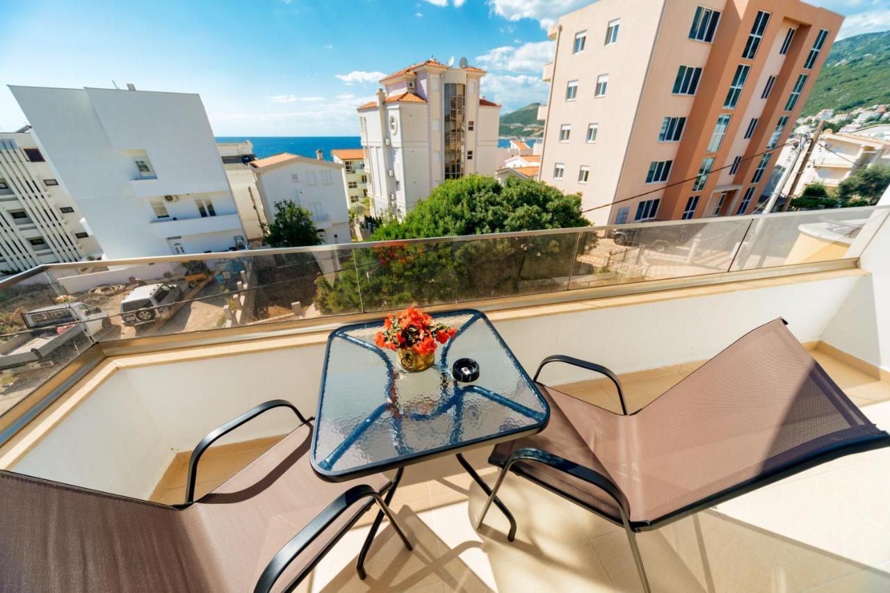 Ferienwohnung Harasta Lux Bar Exterior foto
